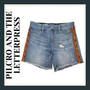 Pilcro Anthropologie Slim Boyfriend Denim Shorts Embroidered Side Taping Size 26